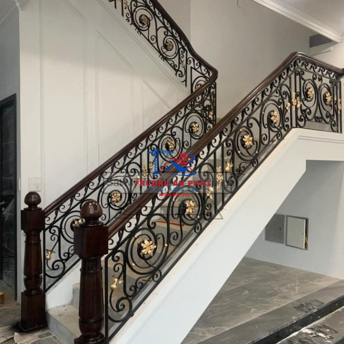 Cầu thang kỹ nghệ sắt cổ điển
